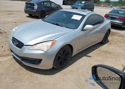 2010 Hyundai Genesis 2.0T Premium z USA, uszkodzony, nr VIN KMHHT6KDXAU016287